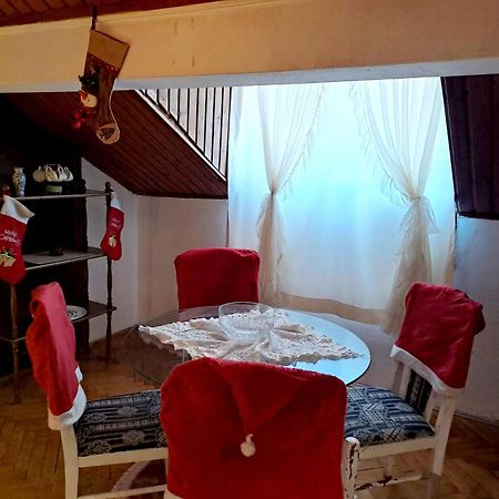 Appartement Old Street House à Pristina Extérieur photo